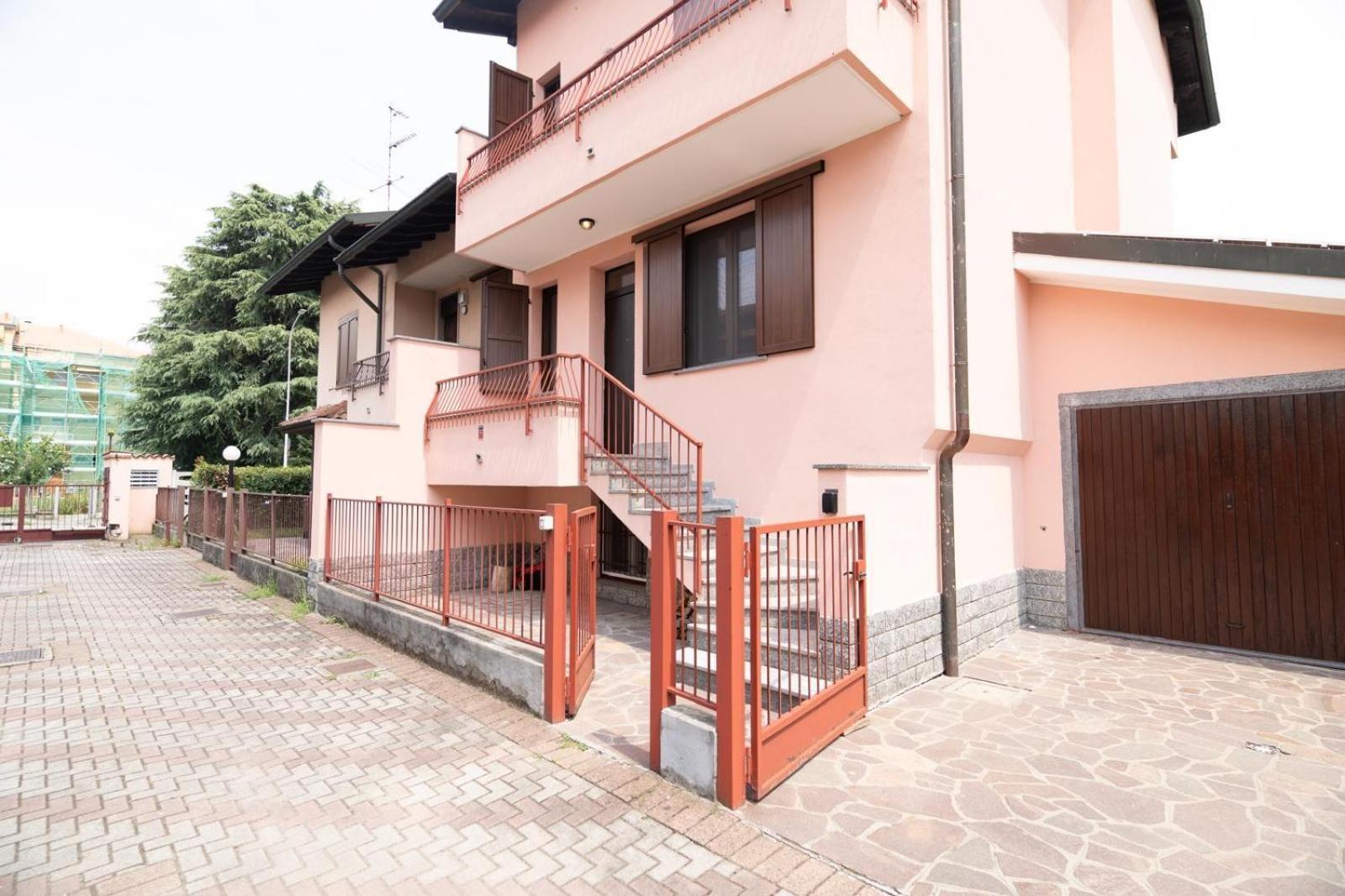 Design Villa-Milano & Rho Fiera Sedriano Ngoại thất bức ảnh